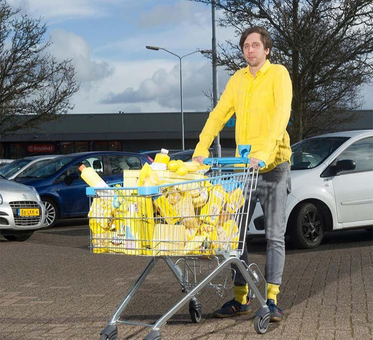 GEEL in de Volkskrant. Foto: Bart Eysink Smeets